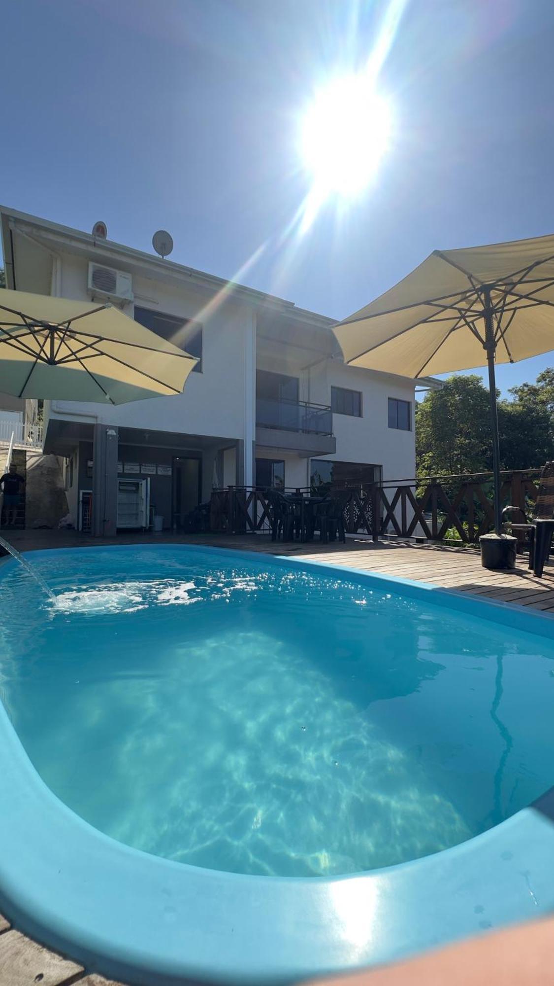 Casa Dos Geranios Com Piscina - 4 Quartos Climatizados, Espacosa Ideal Encontro De Grupos E Familiares, Proximo Do Parque Termal! Holiday home Piratuba